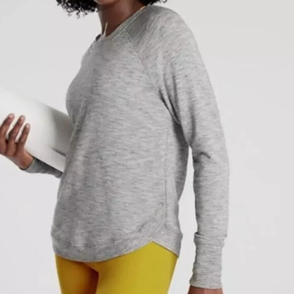 Athleta Womens Beyond Soft Heather Gray Long Sleeve Mindset Sweatshirt XL Top - Picture 9 of 9